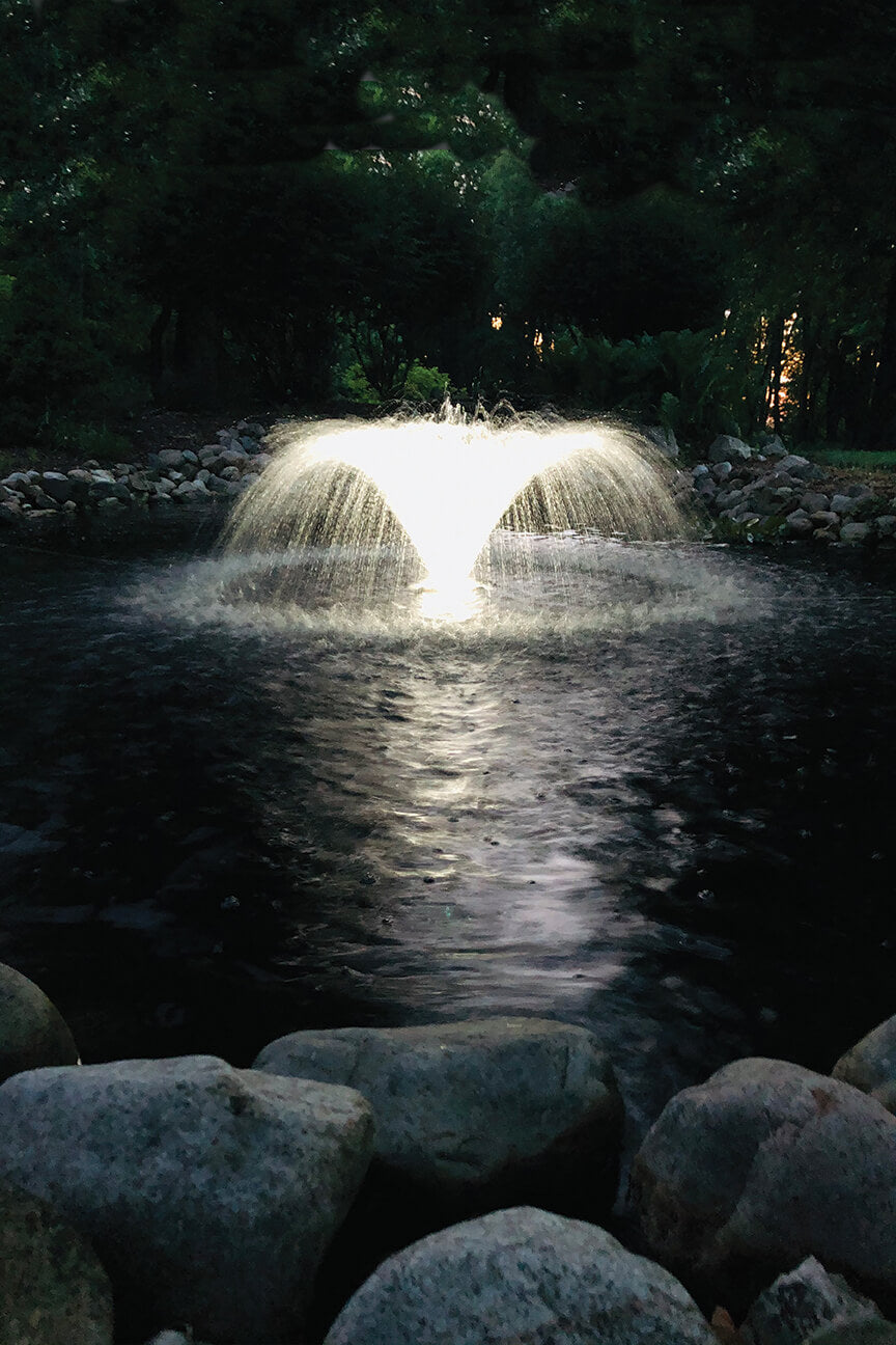 EasyPro Starburst Mini Floating Fountain w/ Super Bright LED Light Set